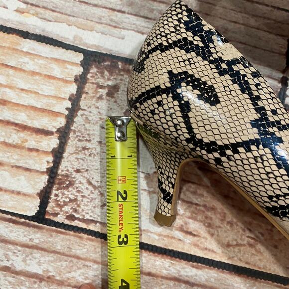 River Berry snake print pumps size 6.5 - Picture 9 of 9